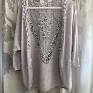 Ricki’s mauve cardigan size medium!